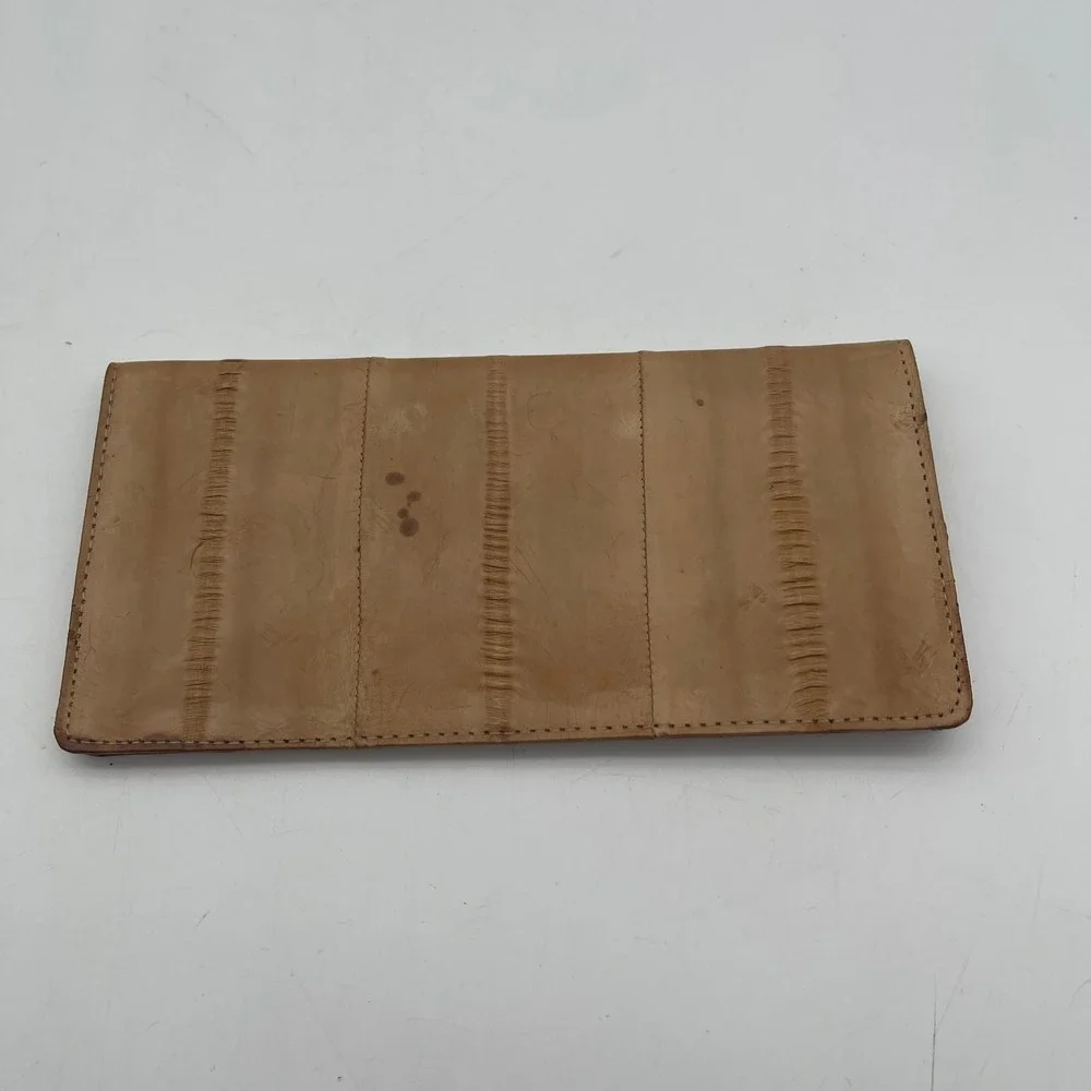 Lee Sands Hawaii Genuine Eel Skin Checkbook Cover Tan Vintage Exotic Leather